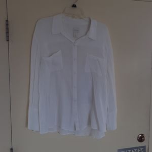 Chico's lightweight shirt size 4